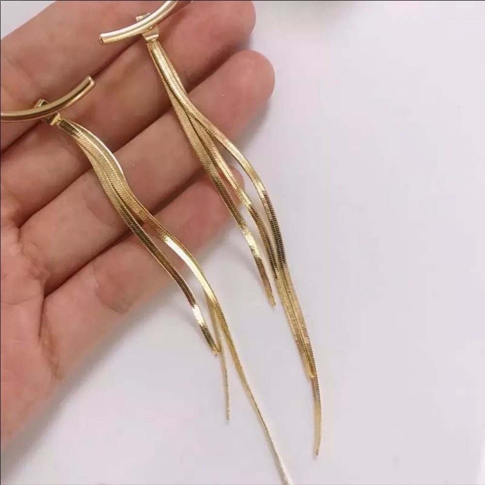 Zara T-Bar Drop Earrings - Picture 3 of 3
